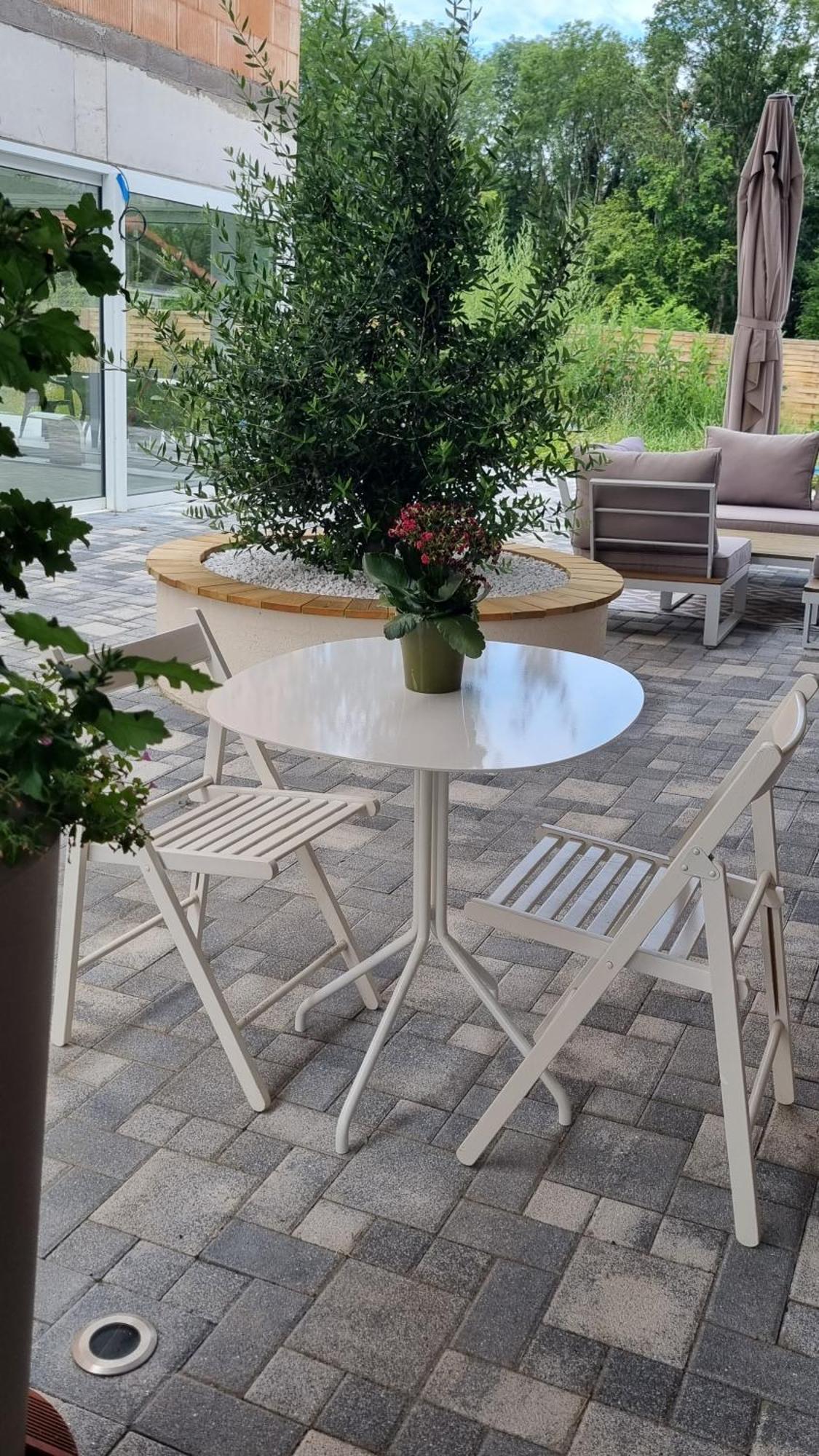 L'Obsidienne Virecourt Luaran gambar